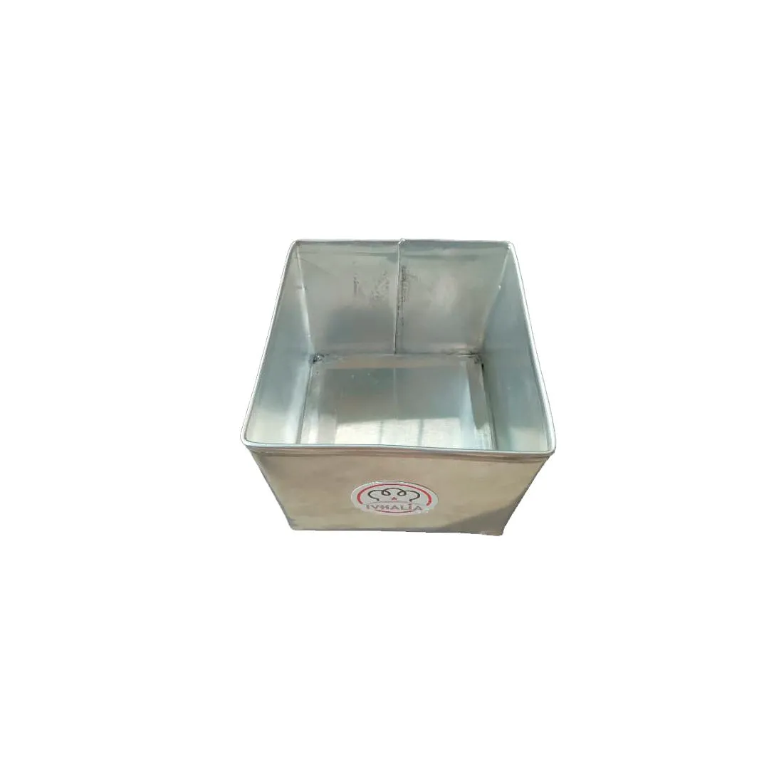 Pack de 3 Moldes Cuadrados Ivhalia  9 x 9 x 8 cm