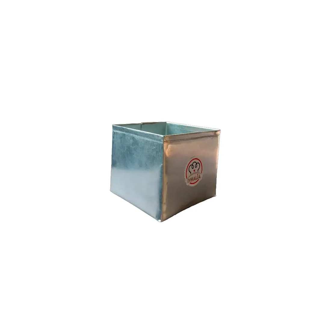 Pack de 3 Moldes Cuadrados Ivhalia  9 x 9 x 8 cm